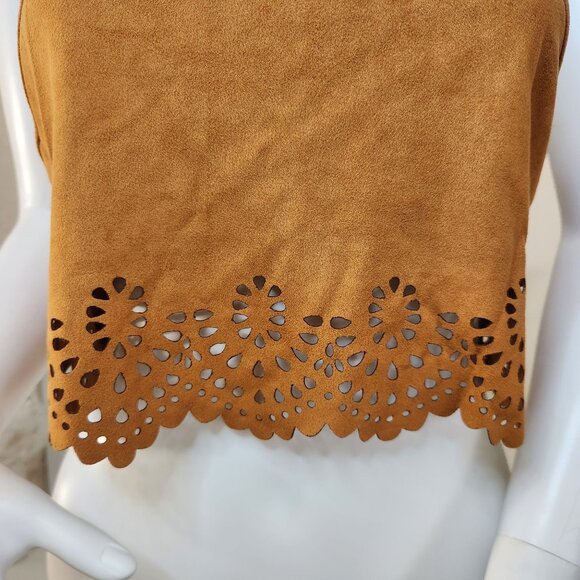 Shein Laser-Cut Halter Crop Top With Adjustable Tie Back Size L - Picture 3 of 7